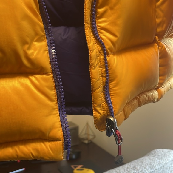 The North face summit series down puffer. - Picture 4 of 5